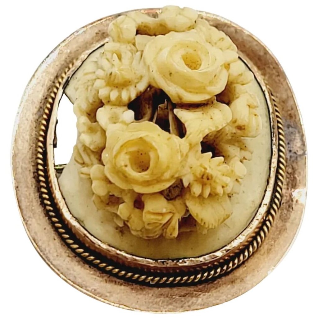 Antique Victorian Carved Lava Floral Cameo Style 14kt Brooch And Pendant (A2640)